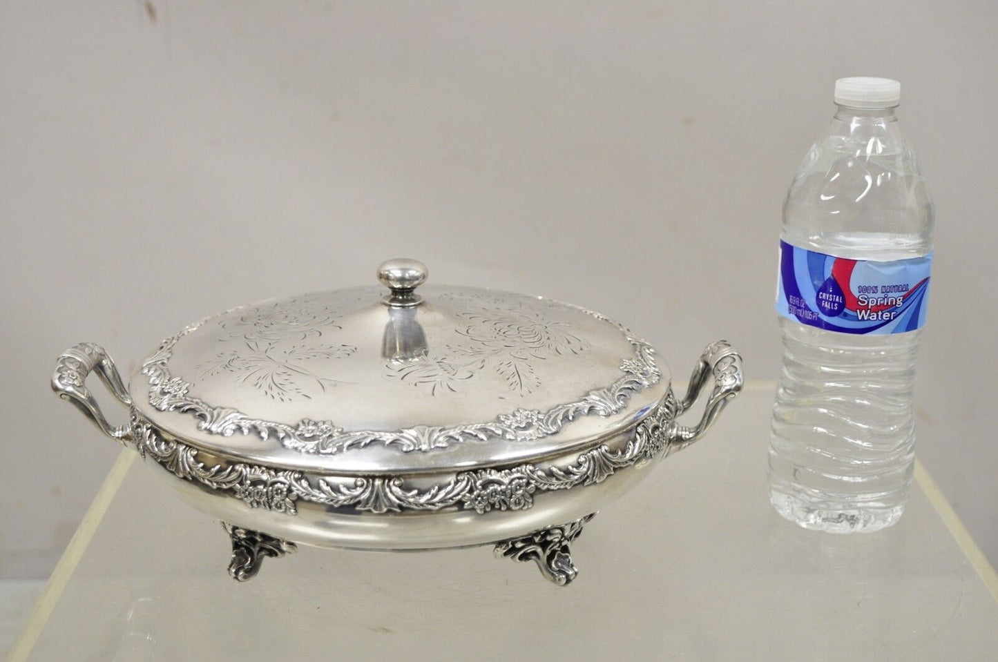 Reed & Barton Victorian Silver Plated Round Lidded Twin Handle Serving Dish