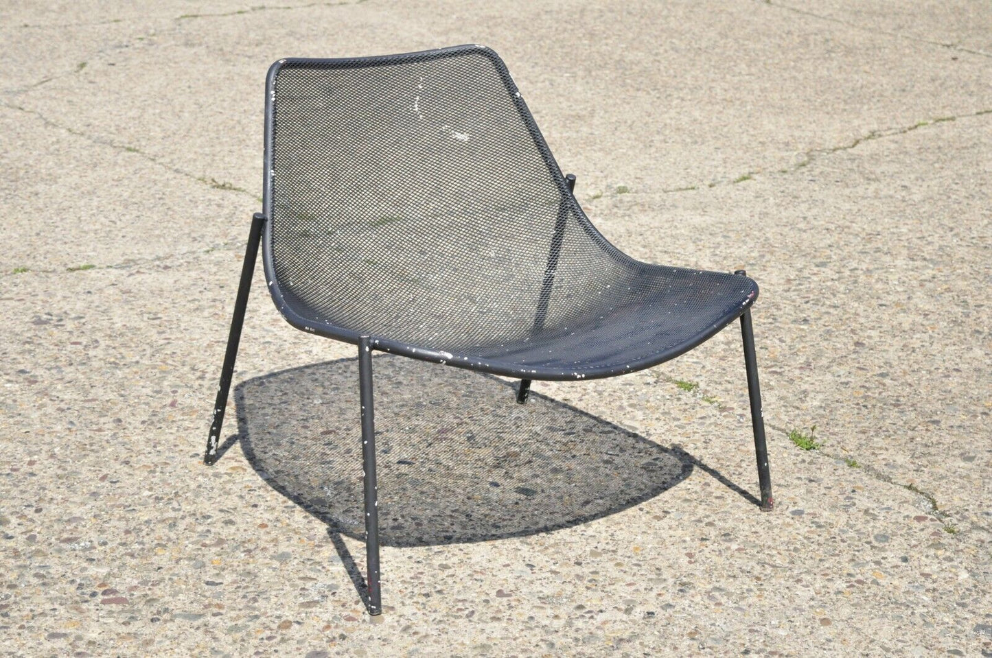 Vintage Metal Mesh Perforated Wide Seat Modern Patio Garden Lounge Chair