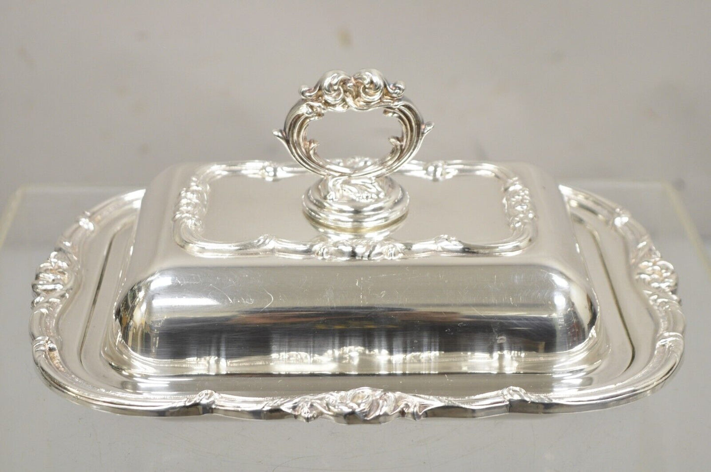 Vintage English Silver Mfg Co Silver Plated Covered Twin Serving Platter Dish