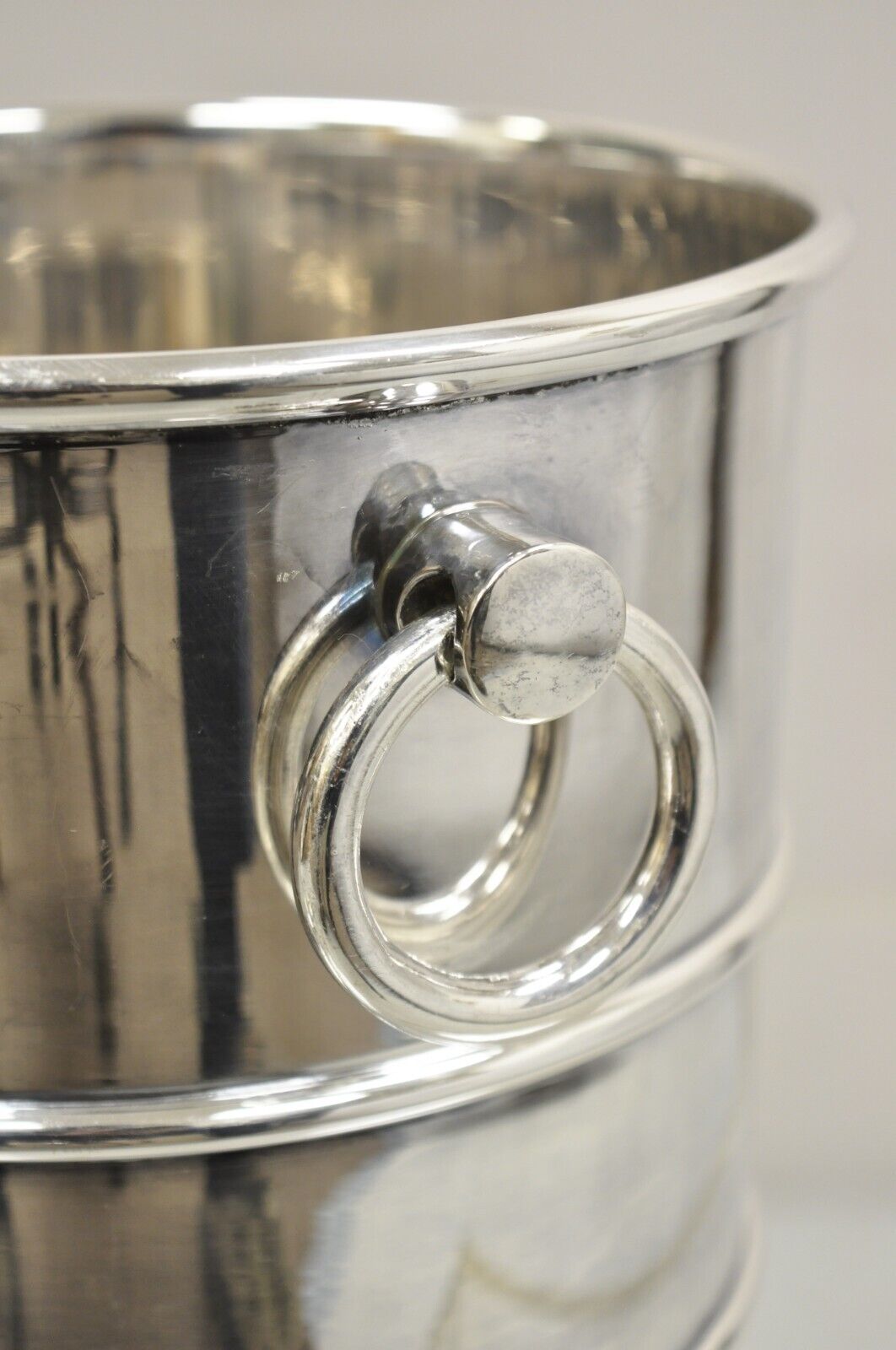 Vintage Hollywood Regency Silver Plated Champagne Chiller Ice Bucket Ring Handle