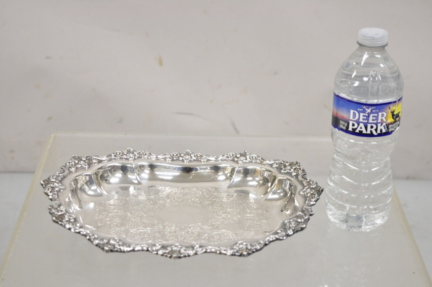 Vintage English Victorian Oval Silver Plated Ornate Scalloped Trinket Dish Tray