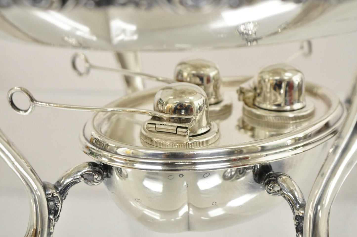 Reed & Barton Victorian Silver Plated Triple Burner Warming Serving Chafing Dish