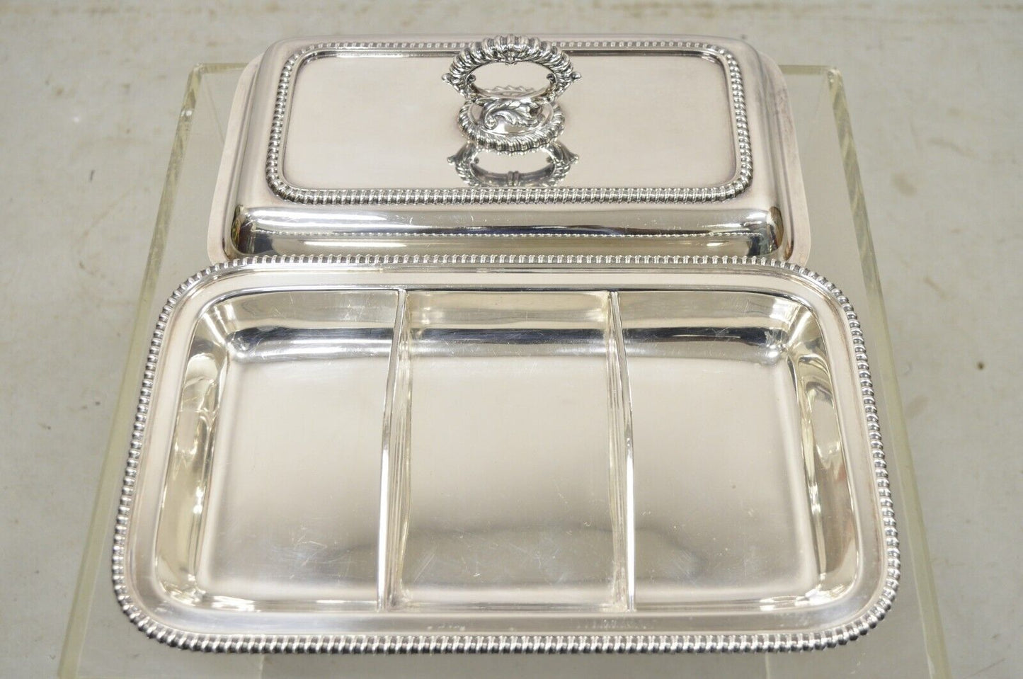 English Victorian Silver Plated Lidded Serving Platter Tray Vegetable Dish