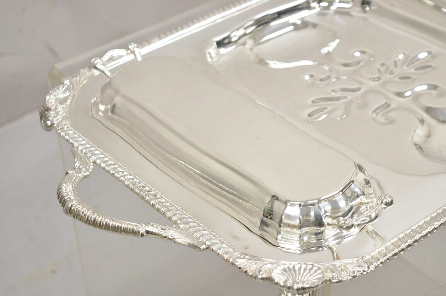 English Victorian Silver Plated Meat Cutlery Serving Platter Tray w/ Covers