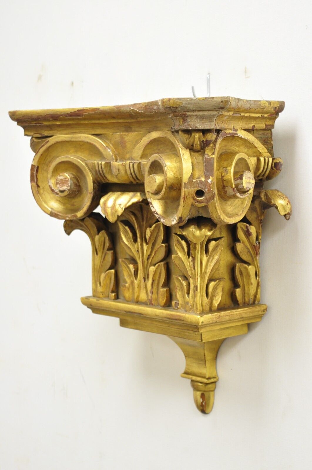 Antique Gold Giltwood French Louis XV Style Wooden Acanthus Corbel Wall Bracket