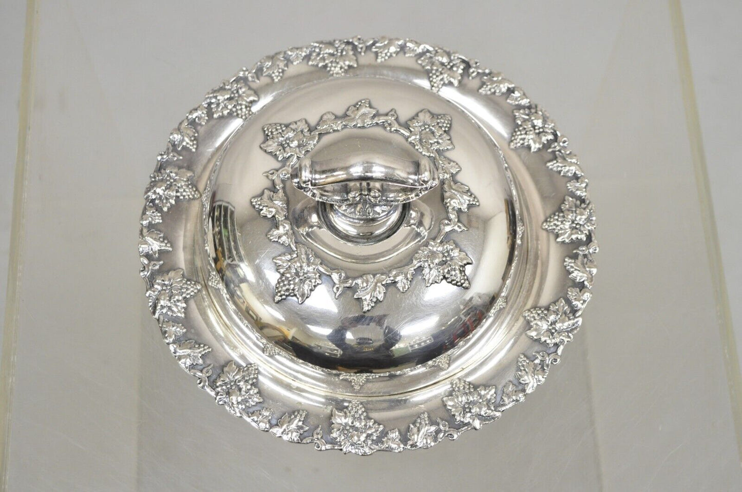 Vintage Paul Revere Silver Co Round Silver Plated Covered Vegetable Serving Dish