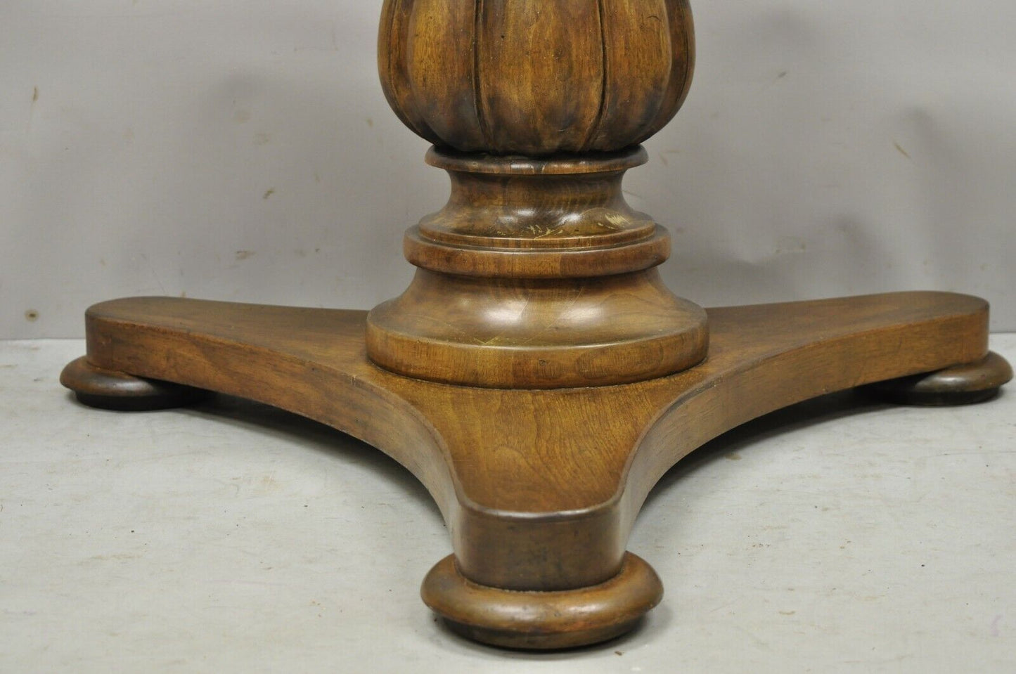 Vintage Carved Walnut Italian Regency Leaf Pineapple Pedestal Table Base (A)