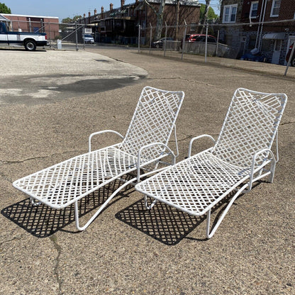 Vintage Brown Jordan Tamiami Vinyl Strap White Patio Chaise Lounge Chair - Pair