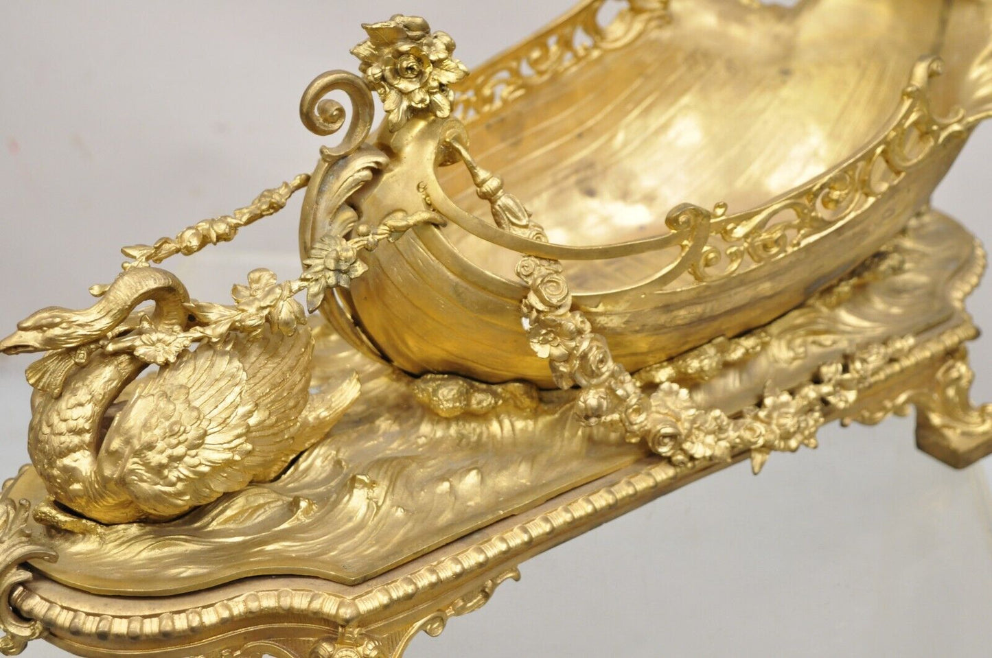 French Louis XV Style Gold Gilt Bronze Figural Centerpiece Bowl Sculpture