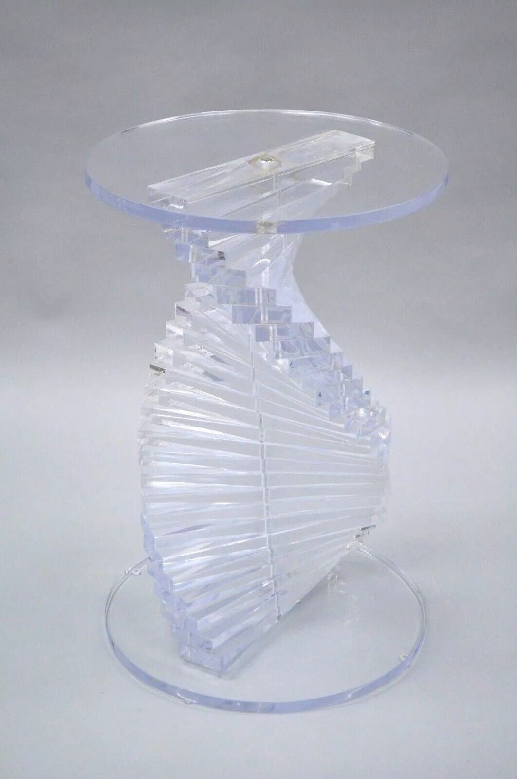 Vintage Mid Century Modern Spiral Stacked Helix Lucite Pedestal Side Table