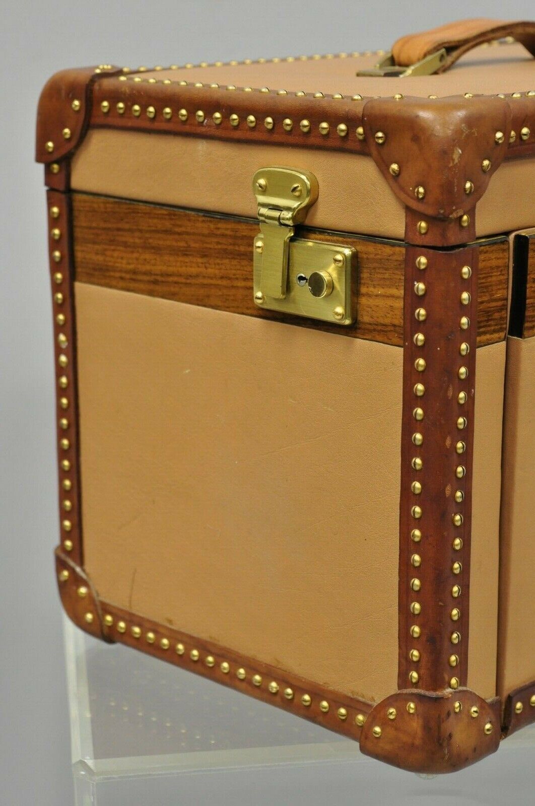 Custom Vintage Italian Leather Toiletry Box Case Travel Trunk Brass Nail Trim