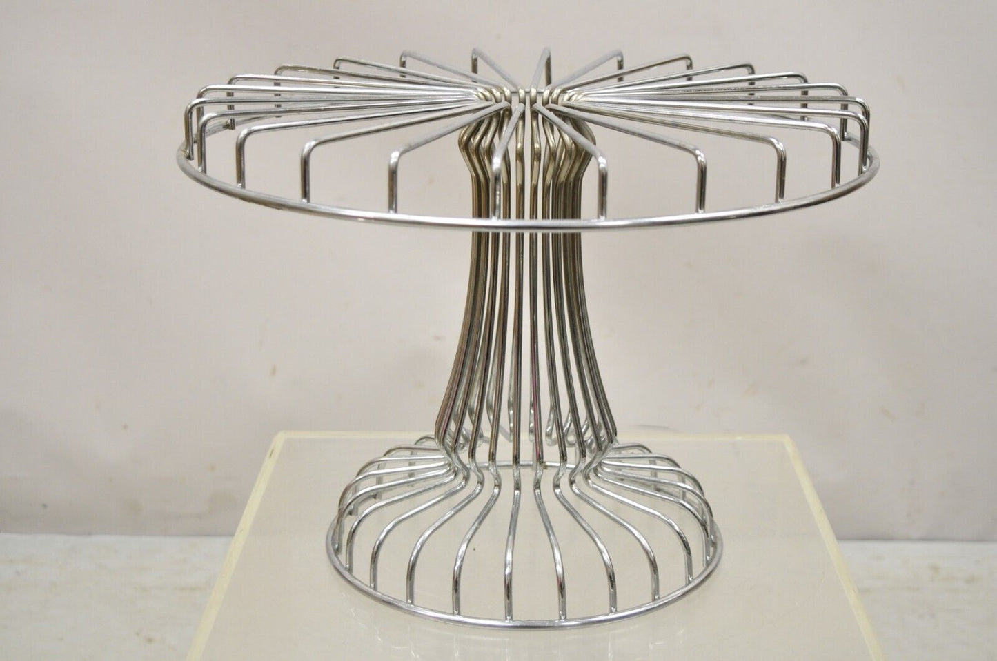 Vintage Mid Century Modern Chrome Metal Wire Pedestal Cake Stand