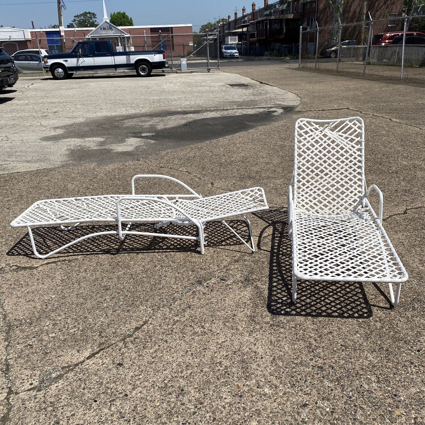 Vintage Brown Jordan Tamiami Vinyl Strap White Patio Chaise Lounge Chair - Pair