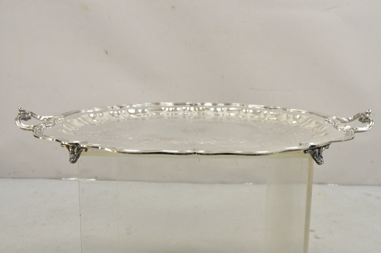 Victorian English Sheffield Silver Plated Oval Scalloped Serving Platter Tray