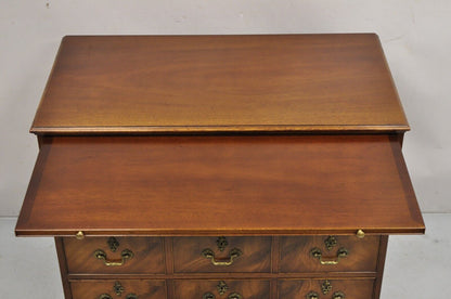 Beacon Hill Georgian Style Mahogany Commode Bachelor Chest of Drawers Server