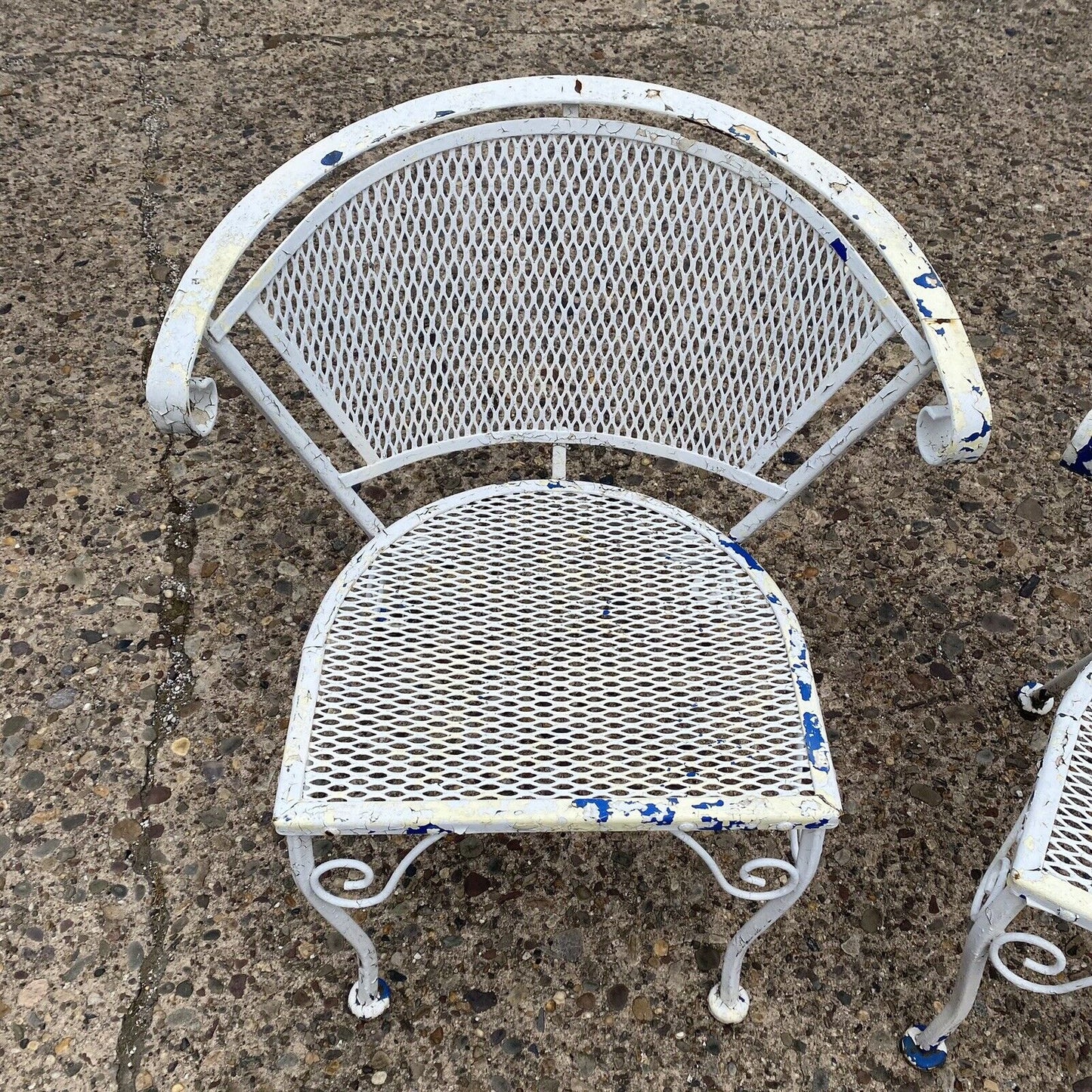 Vtg Wrought Iron Woodard Salterini Style Mid Century Outdoor Patio Chairs - Pair