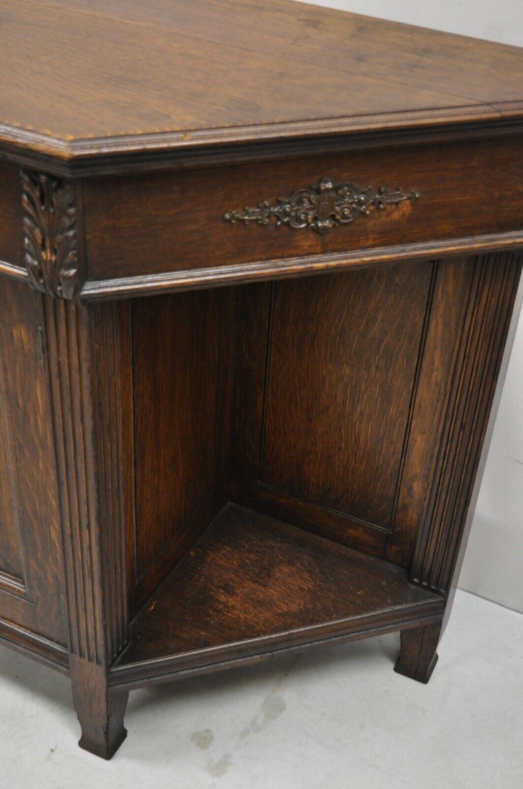 Antique European Renaissance Oak Wood Buffet Console Cabinet Server