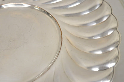 WM Rogers Waverly 3826 Scalloped Edge Round Silver Plated Serving Platter Tray