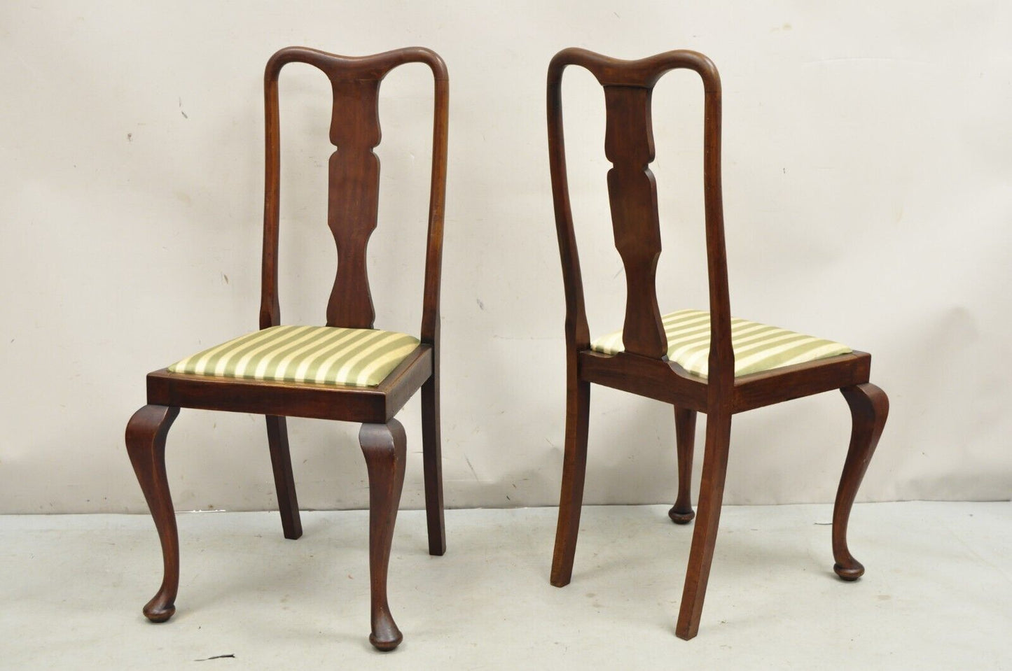 Antique Queen Anne Style Mahogany T-back Dining Side Chairs - Set of 4