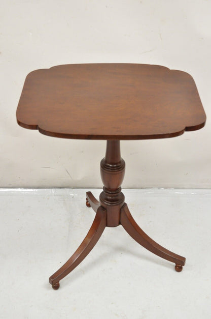 Antique Mahogany Tilt Top Federal Sheraton Pedestal Base Side Tea Table