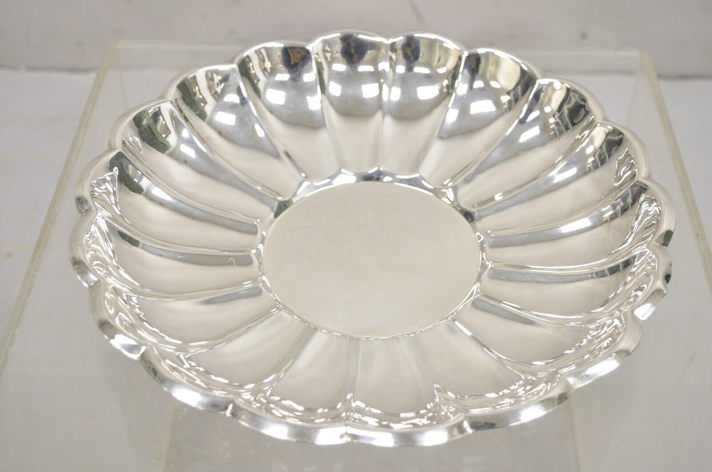 Vintage Eales Modern Scalloped Rim Silver Plated Round Fruit Bowl Platter