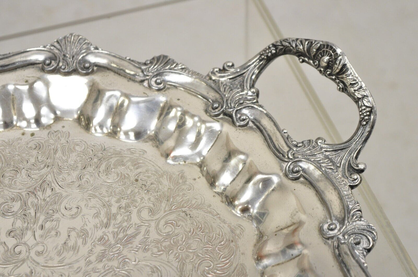 Vintage Victorian Style Silver Plated Scalloped Edge Round Serving Platter Tray