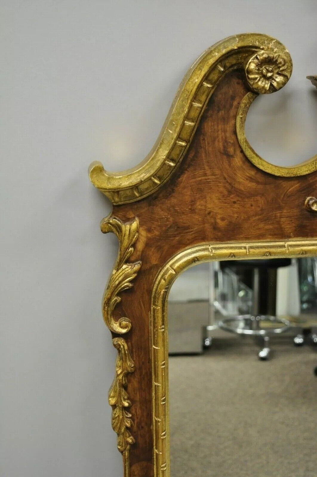 Vintage Decorative Crafts Inc American Federal Carved Wood Gold Gilt Wall Mirror