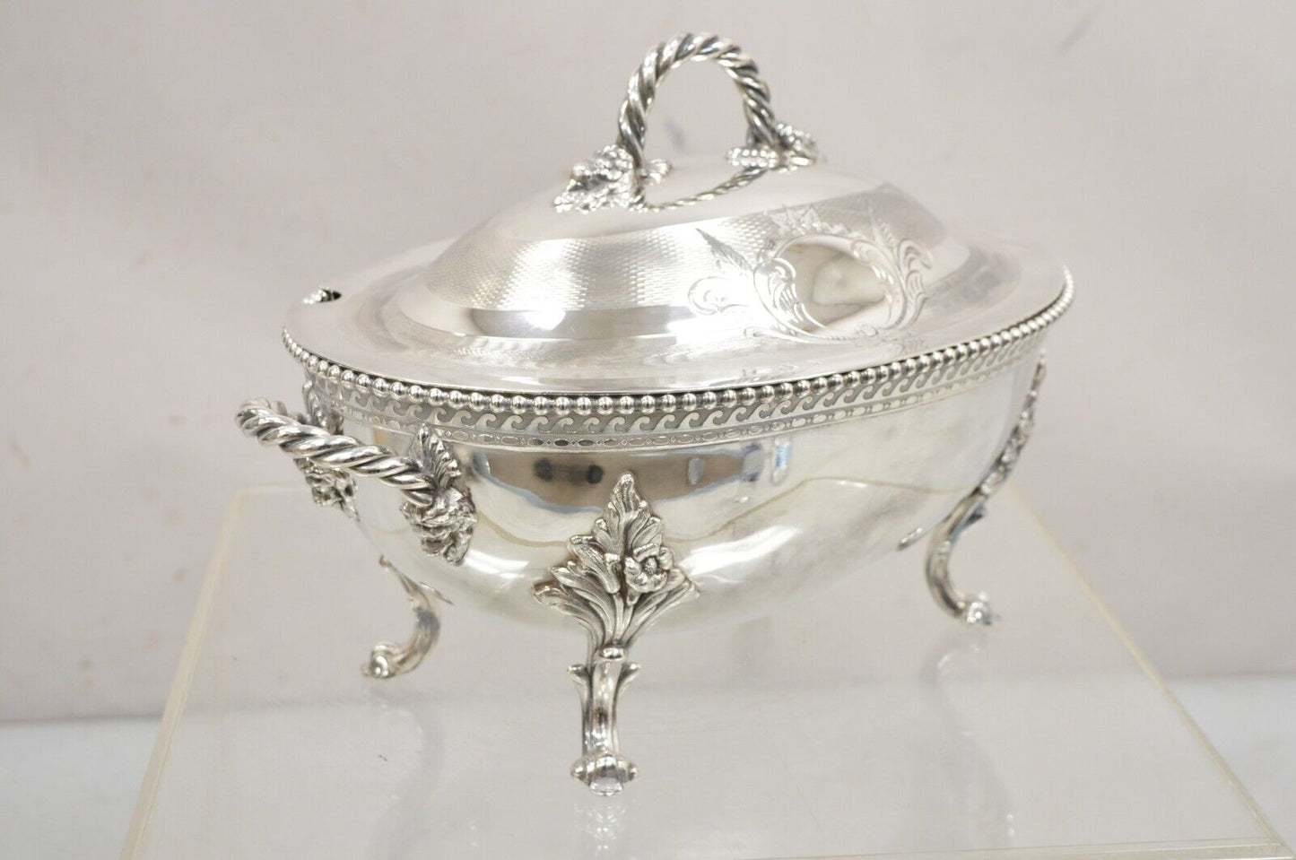 Antique Reed & Barton Figural Baroque Silver Plated Lion Head Large Soup Tureen