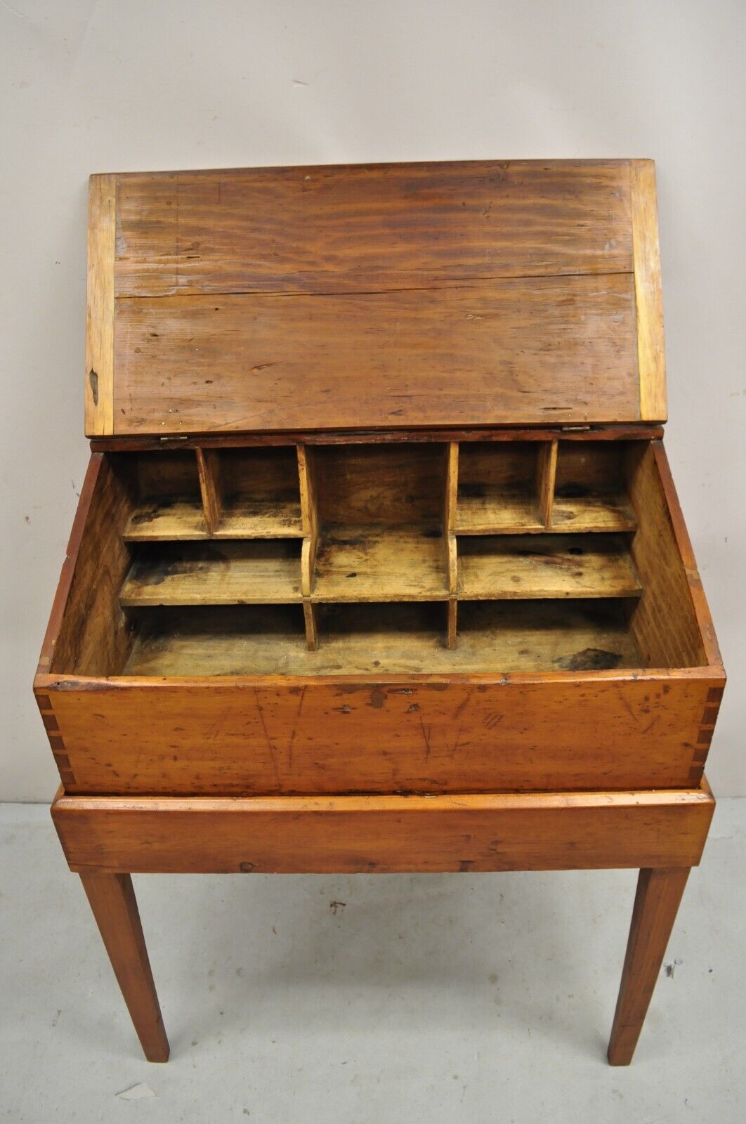 Antique Colonial Primitive Pine Wood Lift Top Schoolmaster's Storage Desk