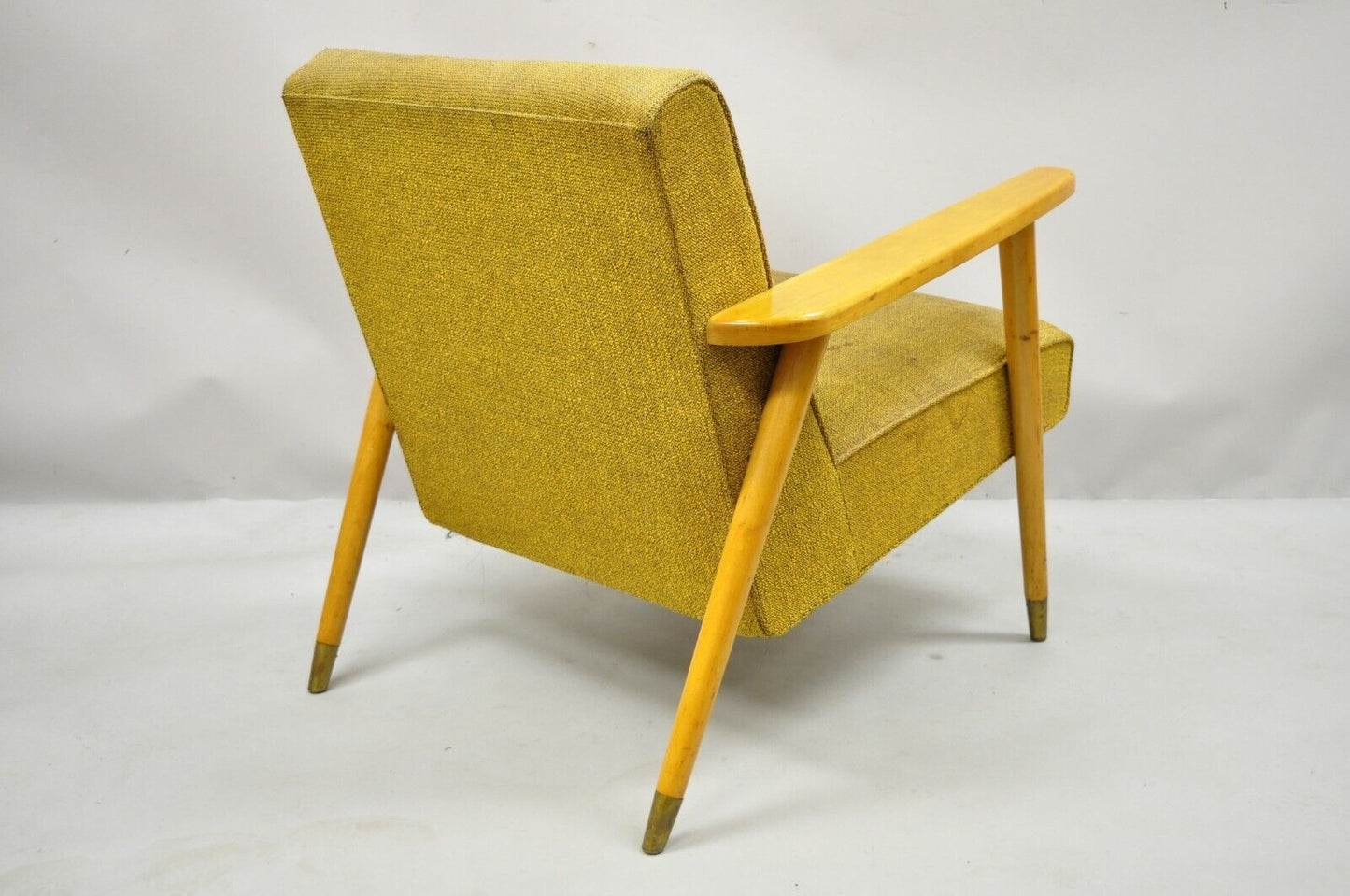 Vintage Mid Century Blonde Wood Paddle Arm Club Lounge Chairs Heywood Wakefield