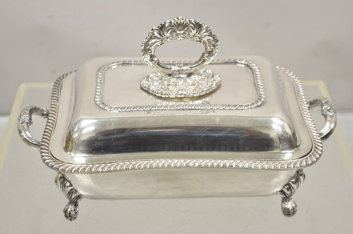 English Sheffield Victorian Silver Plated Lidded Food Warmer Serving Platter