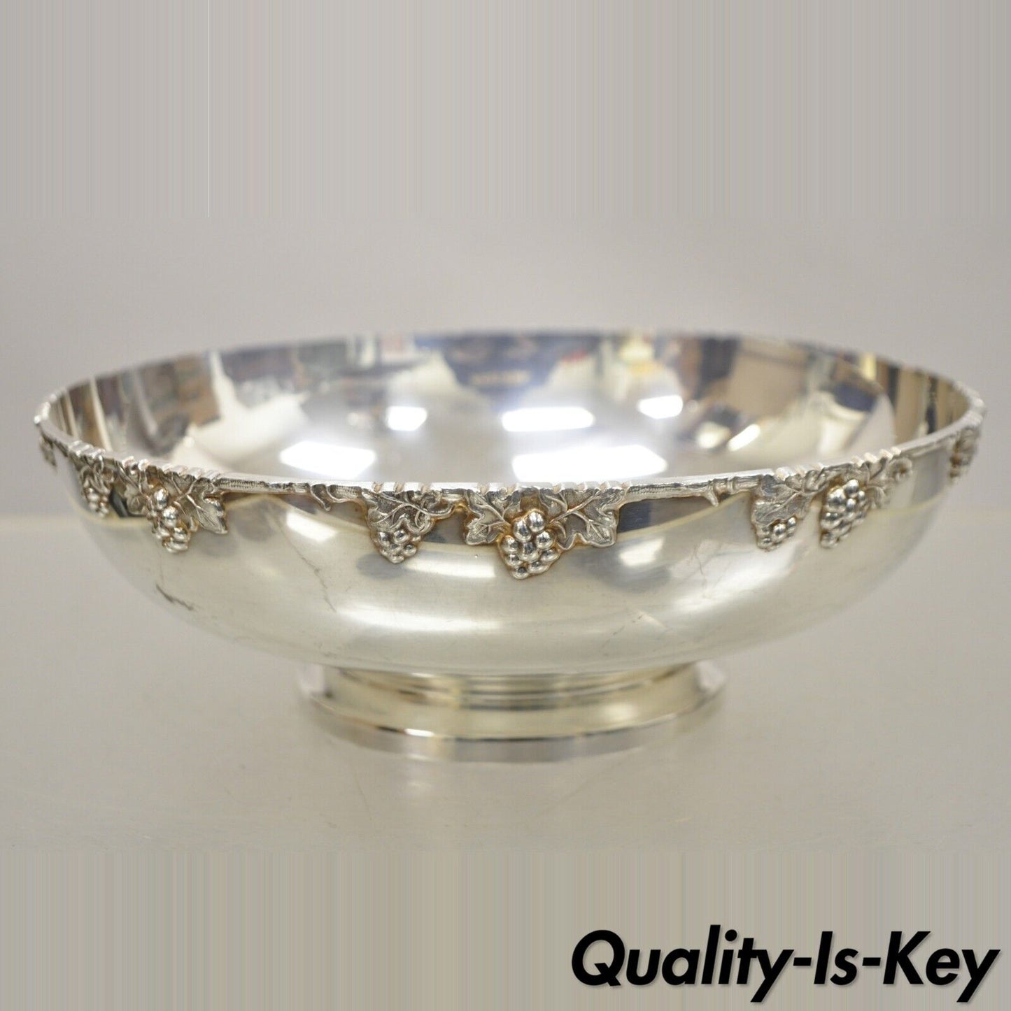 Vintage Victorian Style 9" Round Silver Plated Grapevine Small Footed Bowl Dish