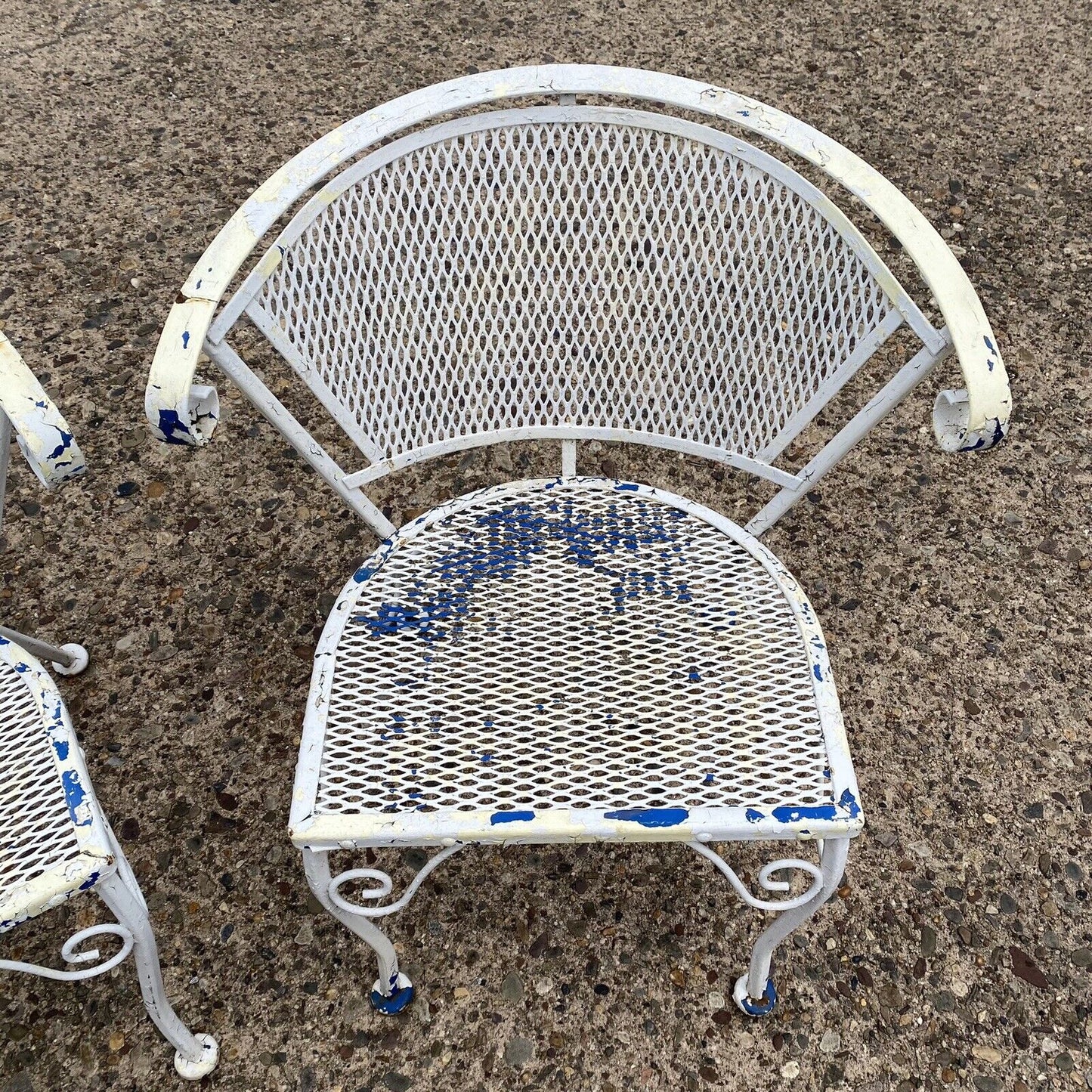 Vtg Wrought Iron Woodard Salterini Style Mid Century Outdoor Patio Chairs - Pair