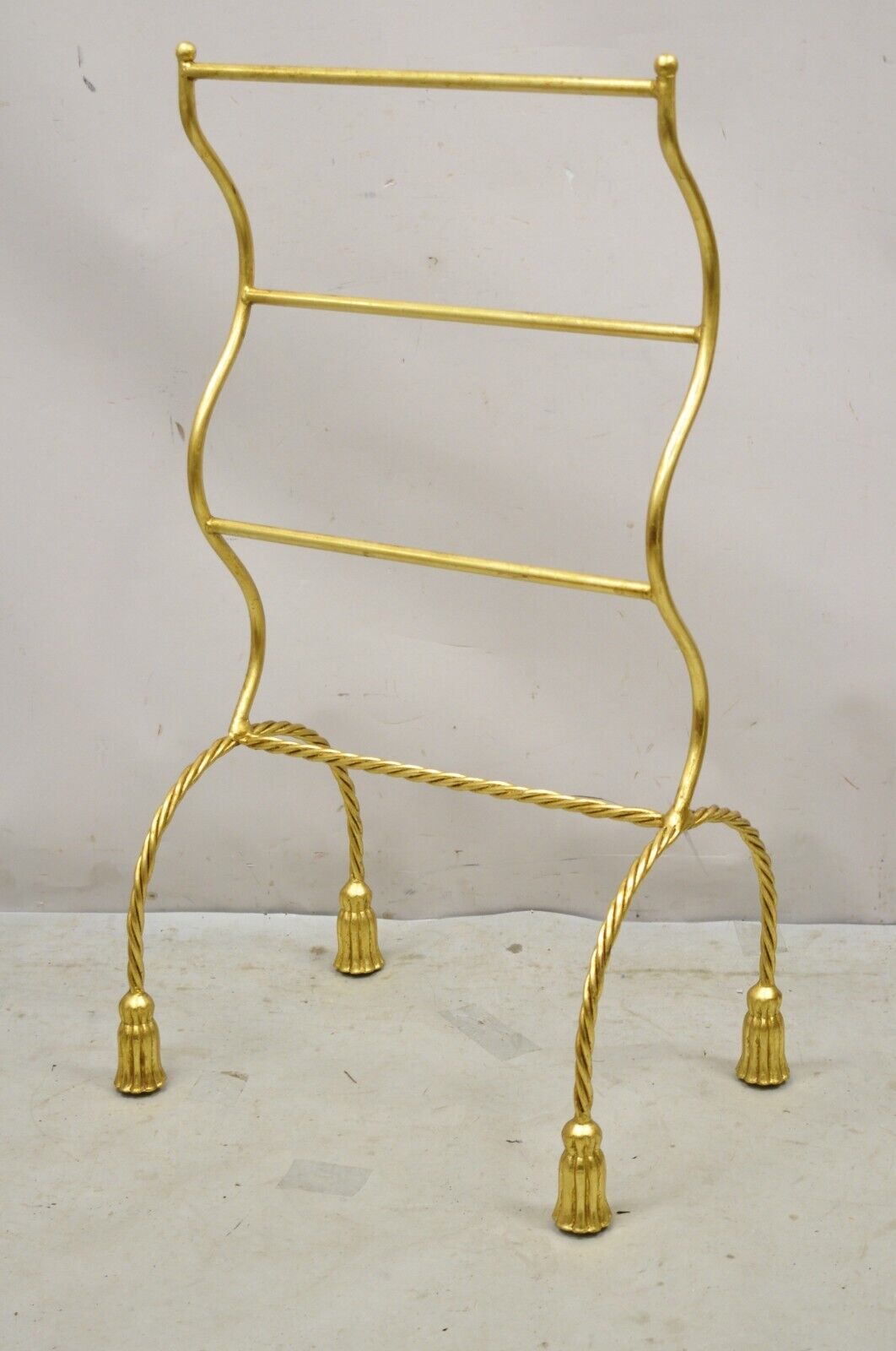 Vtg Italian Hollywood Regency Gold Gilt Metal Iron Towel Rack with Tassel Feet