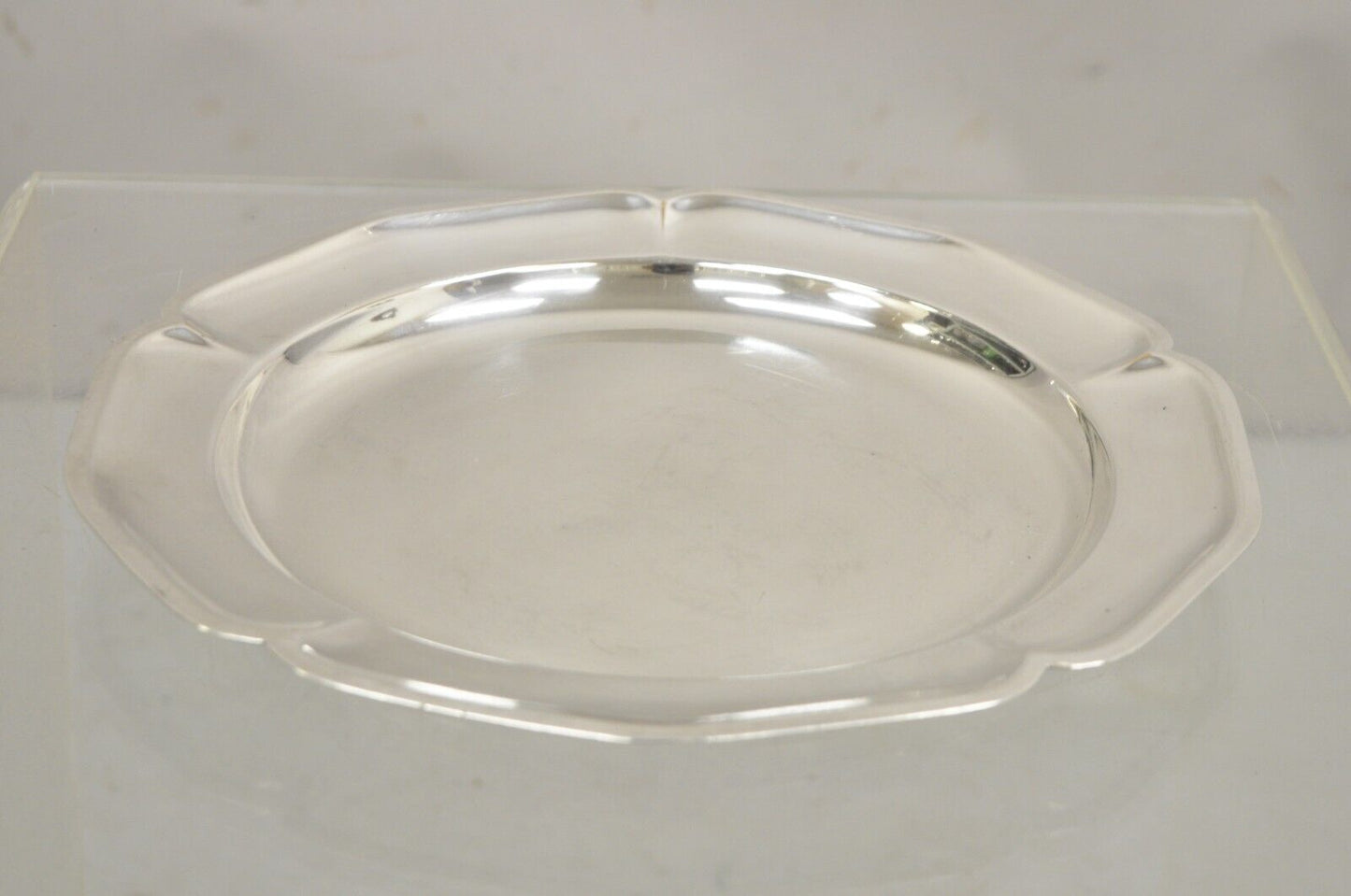 International Silver 4272 Scalloped Edge Silver Plated 12" Serving Platter Plate