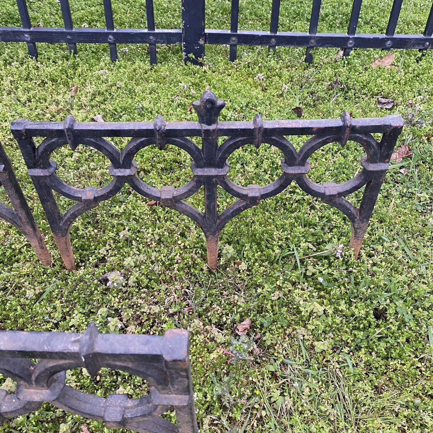 Antique French Victorian Cast Iron Outdoor Garden Fence Edge Edging - Set of 8