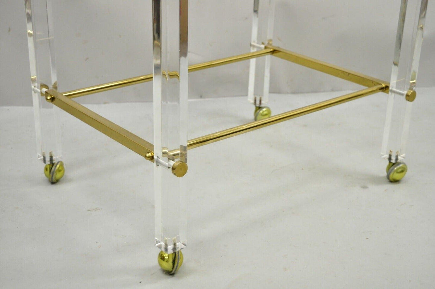 Lucite and Brass Mid Century Modern Rolling Bar Cart Trolley Tea Table Stand