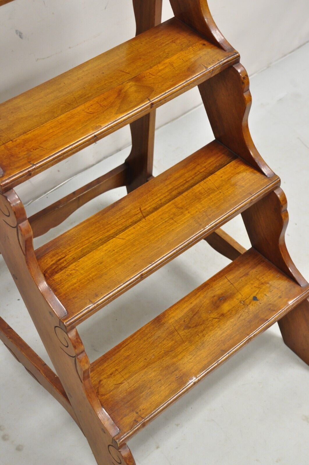 Vintage Italian Provincial Carved Olivewood Library Step Ladder Side Table