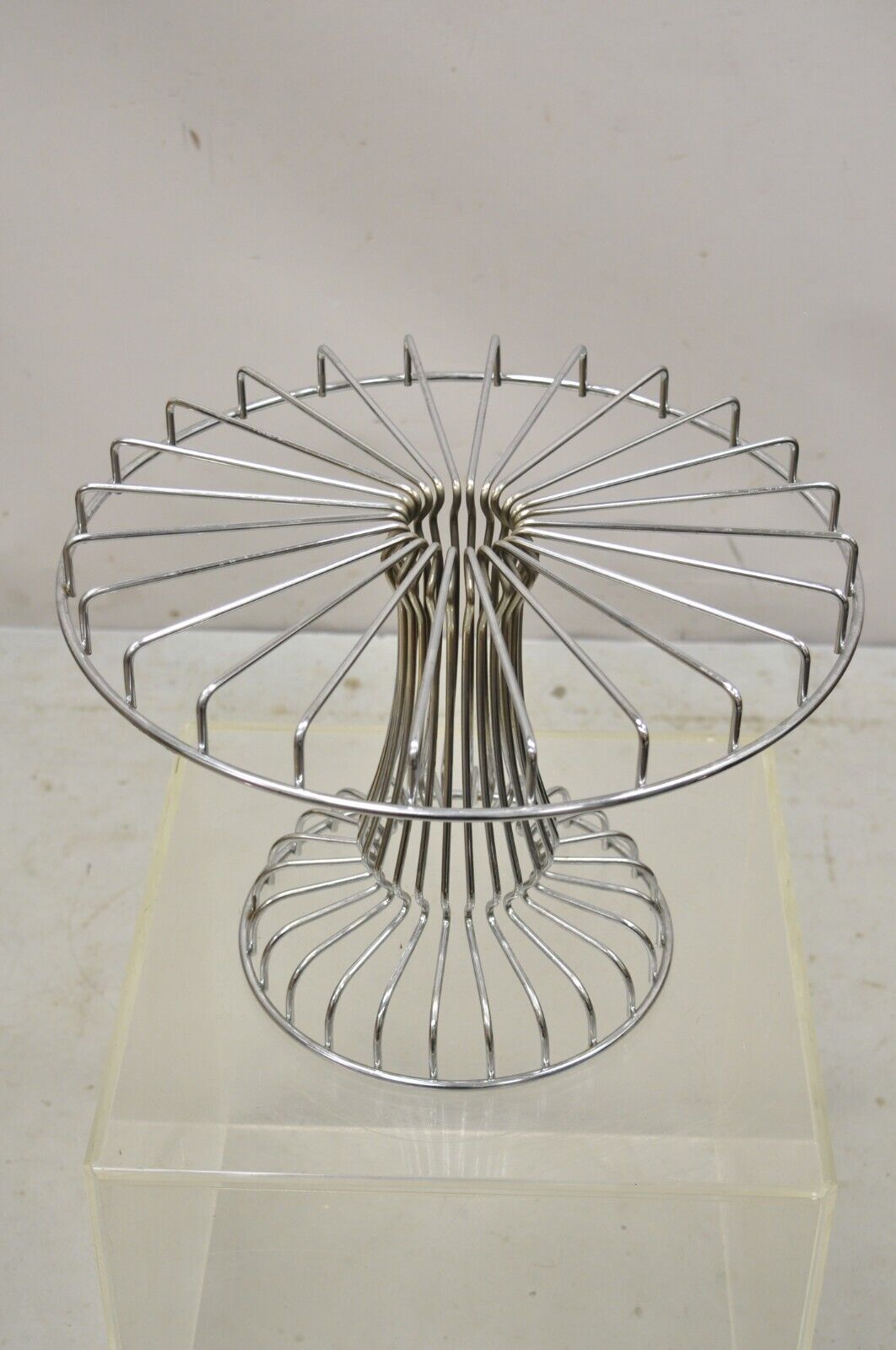 Vintage Mid Century Modern Chrome Metal Wire Pedestal Cake Stand