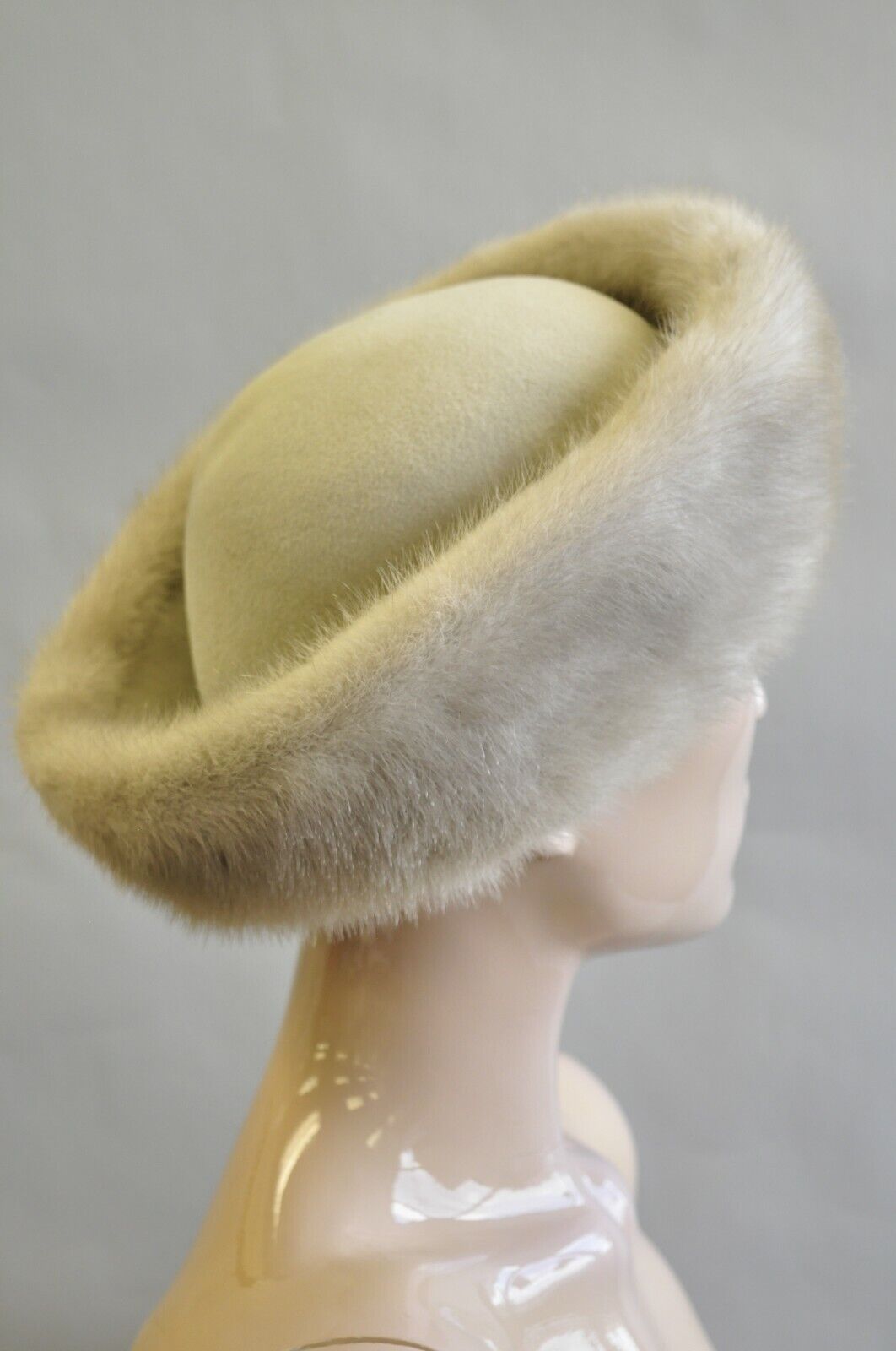 Vintage Flemington Furs Dove Gray Mink Fur Wool Felt Women's Winter Church Hat