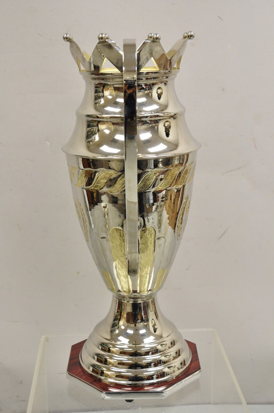 Large Modern Soccer Futbol Twin Handle Silver Metal Trophy Cup Award With Crown