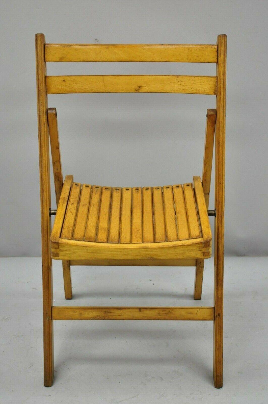 Vintage Wood Slat Seat Mid Century Modern Folding Dining Game Chair