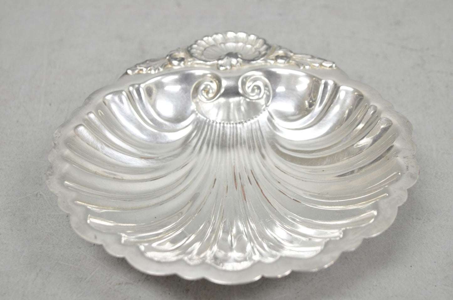 Vintage English Regency Style Silver Plated Small Clam Shell Trinket Dish