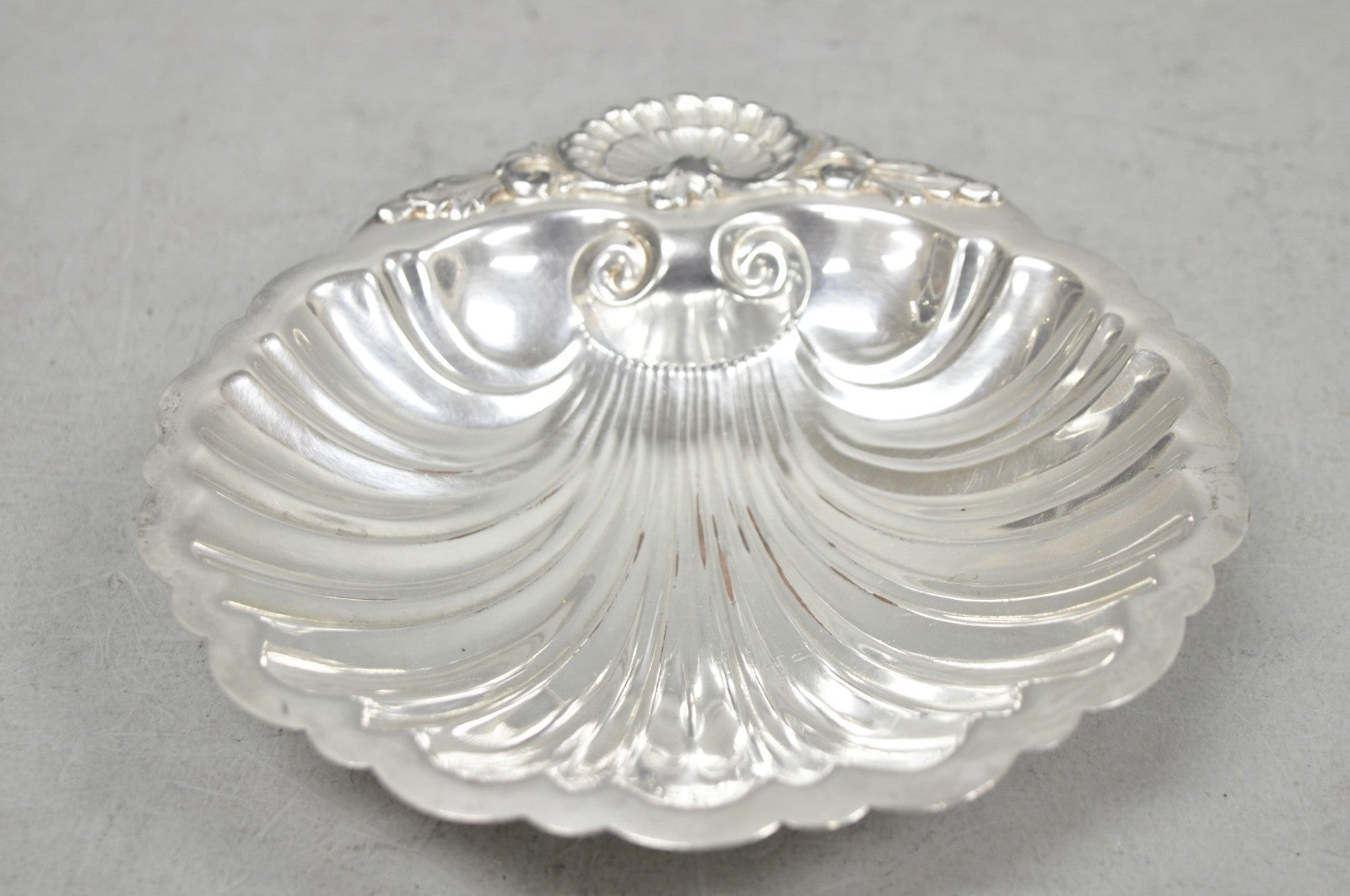 Vintage English Regency Style Silver Plated Small Clam Shell Trinket Dish