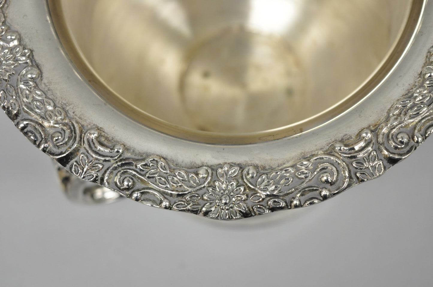 Vintage Victorian Silver Plated Trophy Cup Urn Champagne Chiller Bar Ice Bucket