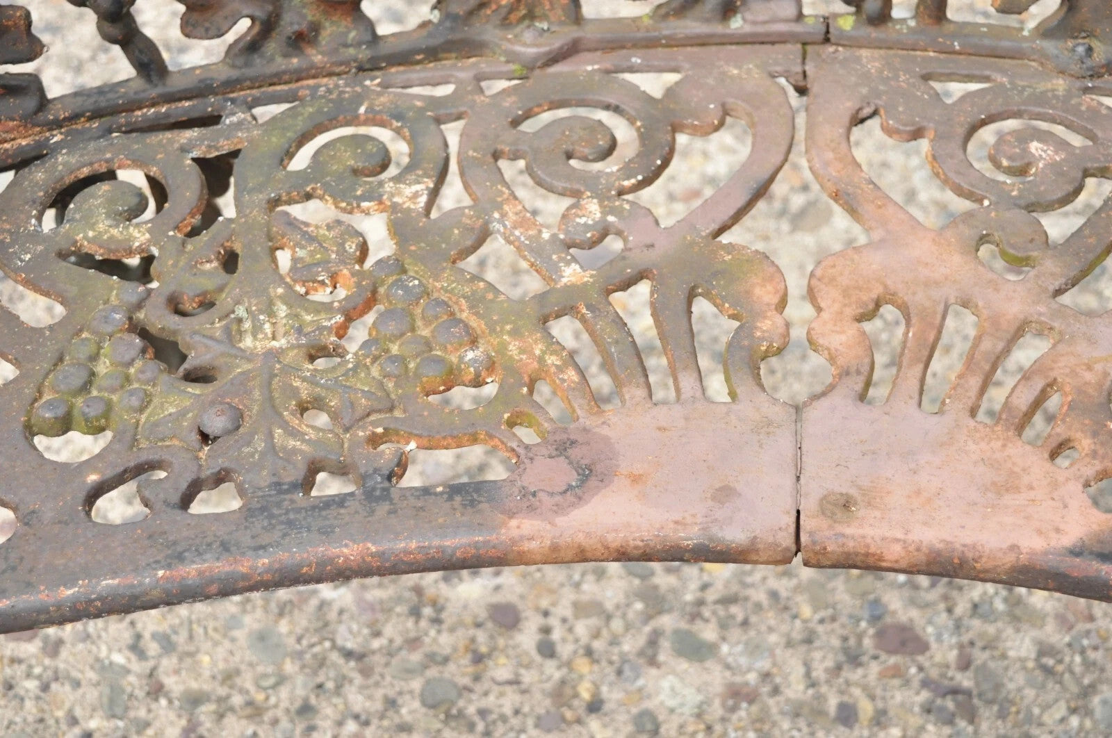 Antique French Victorian Cast Iron Grapevine Leaf Small Garden Bench Loveseat