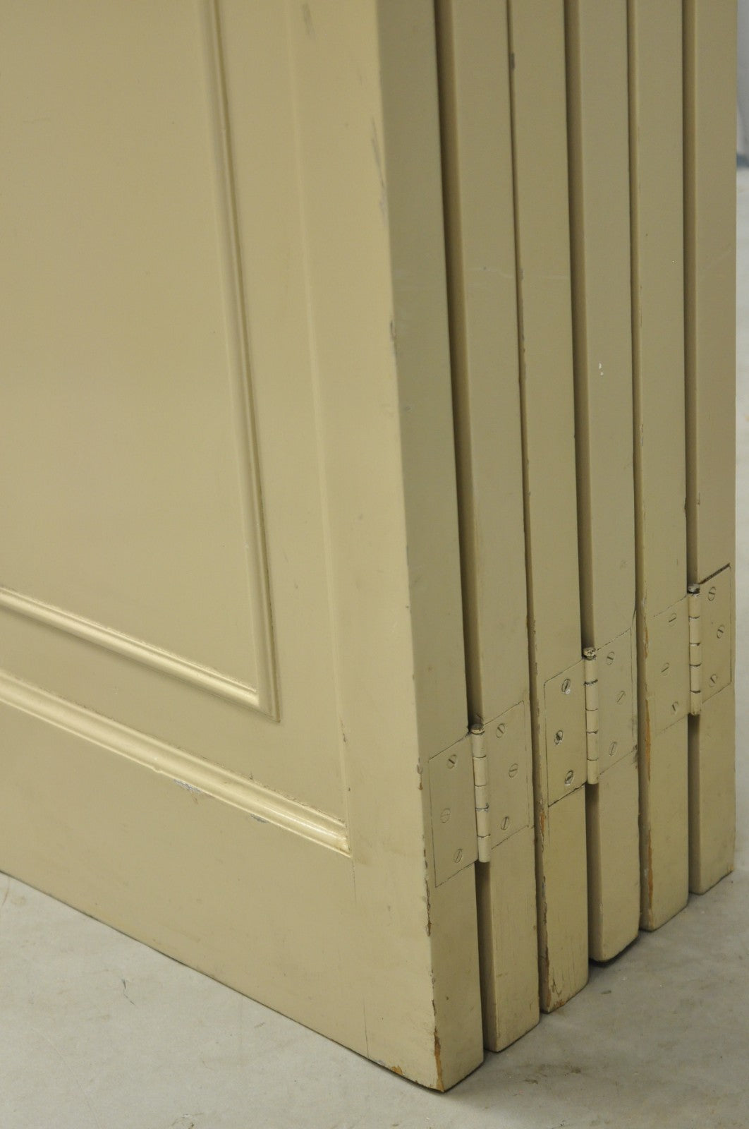 Vintage Lrg Hollywood Regency 92" Tall 6 Panel Bone Lacquer Room Divider Screen