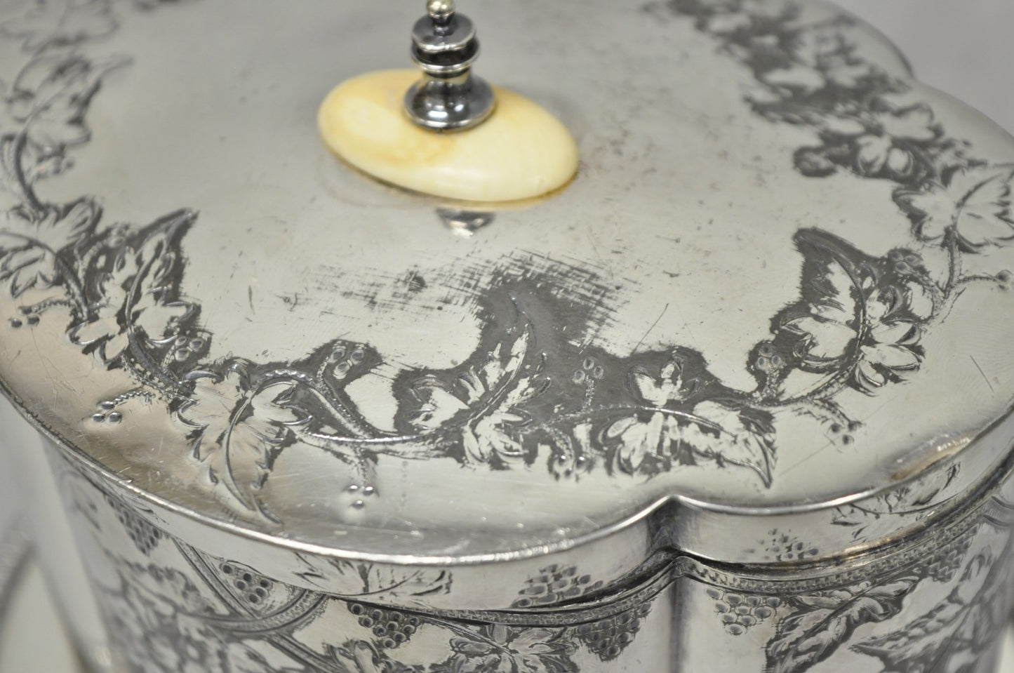 Antique Victorian Silver Plated Etched Footed Hinged Biscuit Barrel Jar on Stand