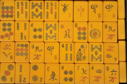 Antique Mah Jong Jongg Bakelite Game Set 148 Tiles 5 Racks