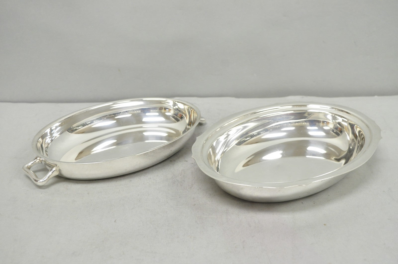 Vintage Towle 4046 Silver Plated Oval Covered Vegetable Serving Dish Platter